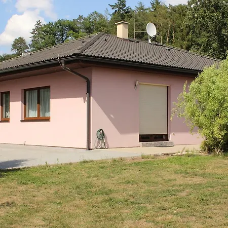 Holiday House Nespeky