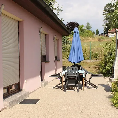 Holiday House Nespeky Semesterbostad